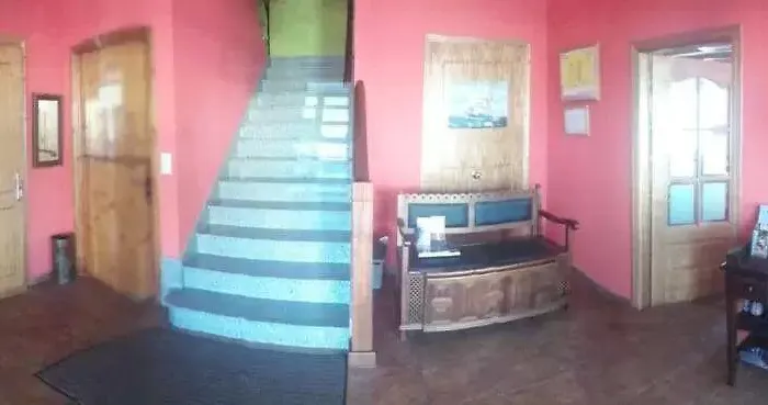Vazquez 3*