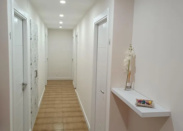 Vazquez Πανσιόν 3*