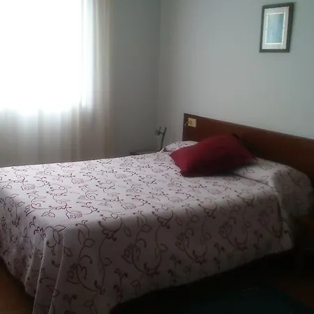 Vázquez 3* Vimianzo