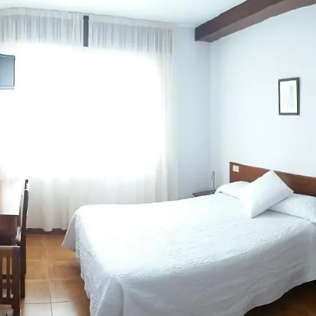 Vázquez 3* Vimianzo